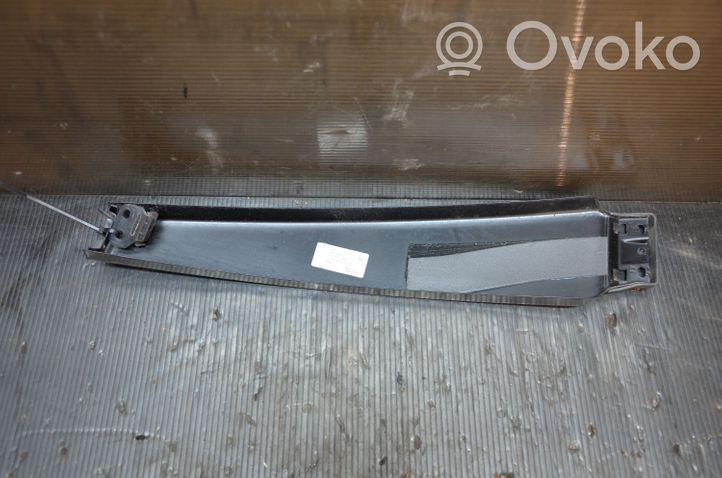 Audi A4 S4 B7 8E 8H Rivestimento modanatura del vetro della portiera anteriore 8E0853289