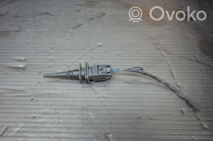 BMW 3 E90 E91 Ārējā temperatūras sensors 1718555