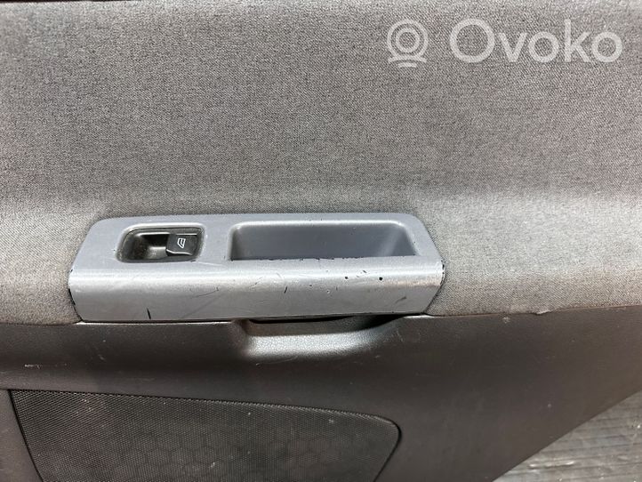 Volvo V50 Boczki / Poszycie drzwi tylnych 8679483