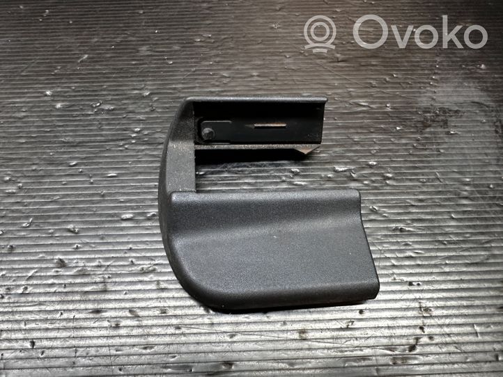 Volvo V50 Cache rail de siège conducteur avant 08629853