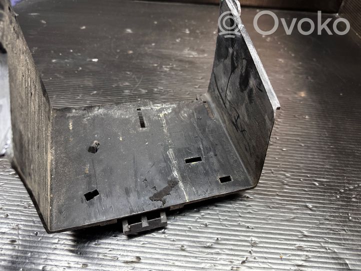 Volvo V50 Support boîte de batterie 3M5110757