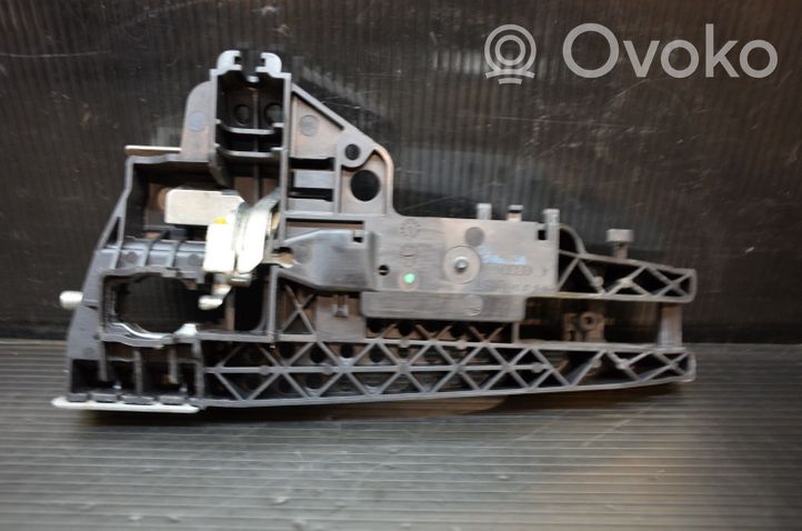 Audi A4 S4 B8 8K Etuoven sisäkahva 8T2837886