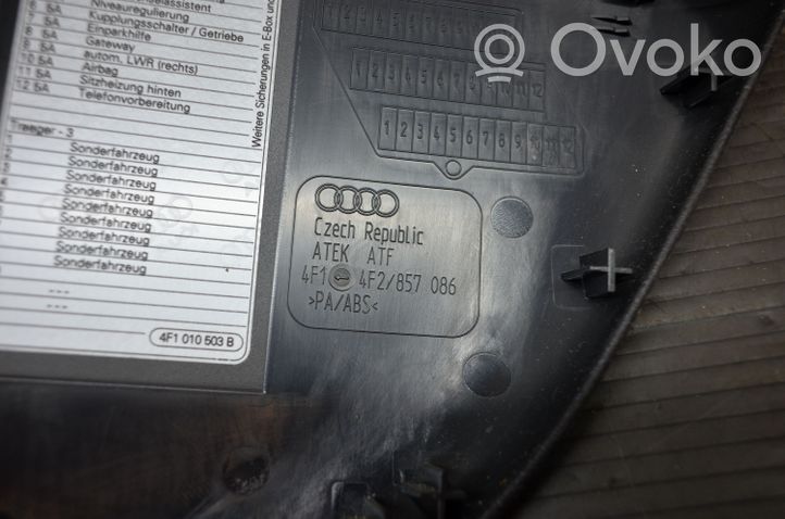 Audi A6 S6 C6 4F Panelės apdailos skydas (šoninis) 4F1857086