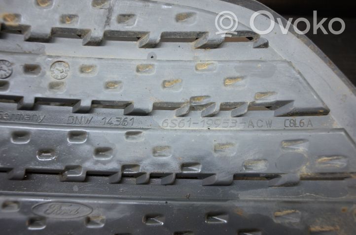 Ford Fiesta Mascherina inferiore del paraurti anteriore 6S6119953