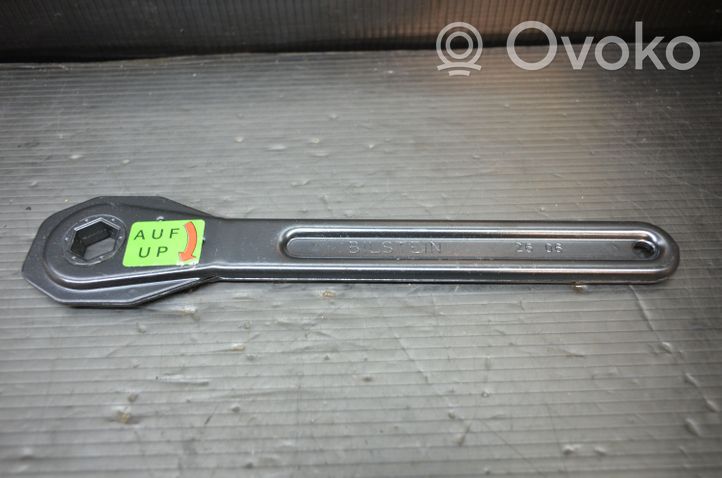 Mercedes-Benz B W245 Rengasavain 4145810049