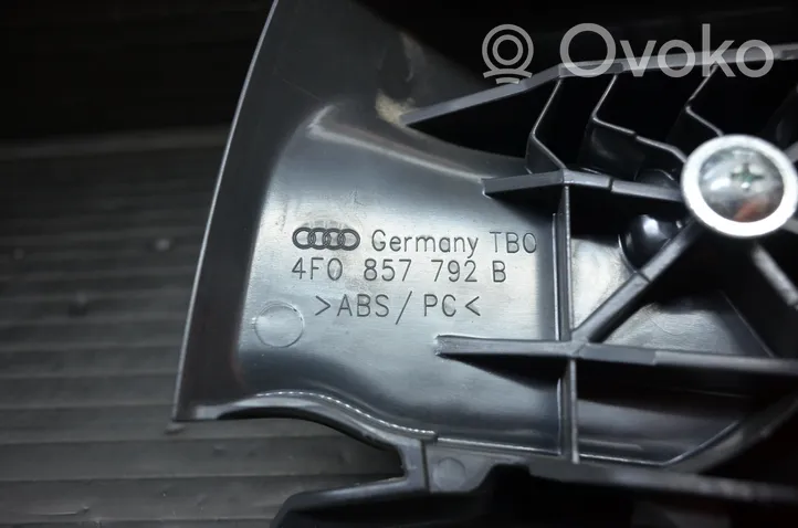 Audi A6 Allroad C6 Отделка ремня безопасности 4F0857792