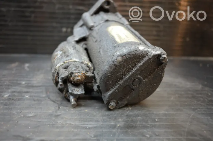 Nissan Juke I F15 Starter motor 233004868R