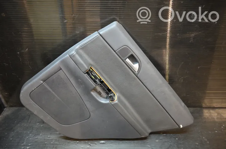 Volvo V50 Apmušimas galinių durų (obšifke) 
