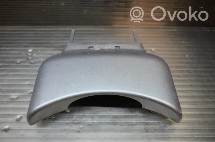 Volvo V50 Rivestimento del piantone del volante 30680134