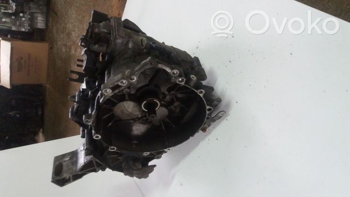 Volvo S60 Manual 6 speed gearbox 666R7002BC