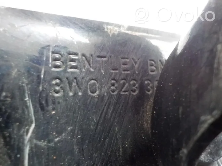 Bentley Flying Spur Konepellin saranat 
