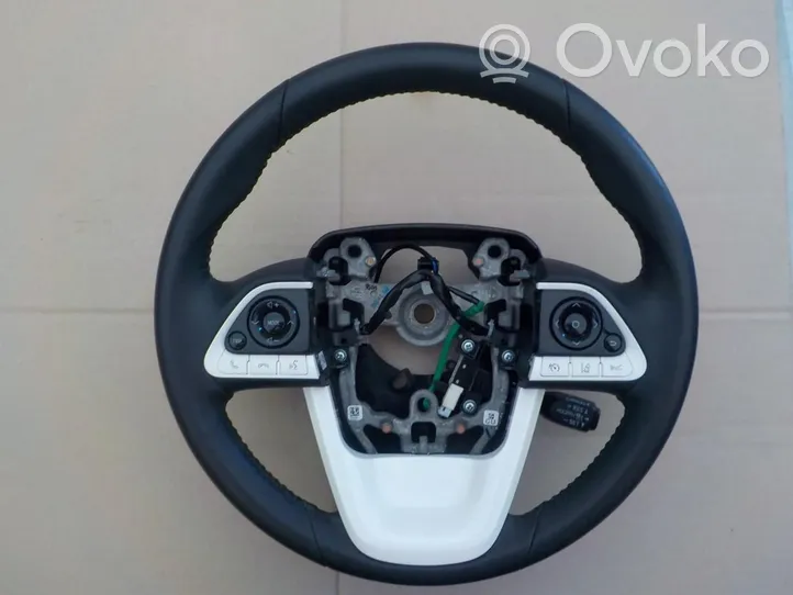 Toyota Prius (XW50) Steering wheel 