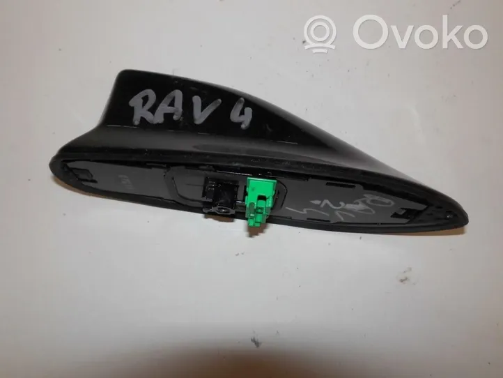 Toyota RAV 4 (XA50) Antenne radio 