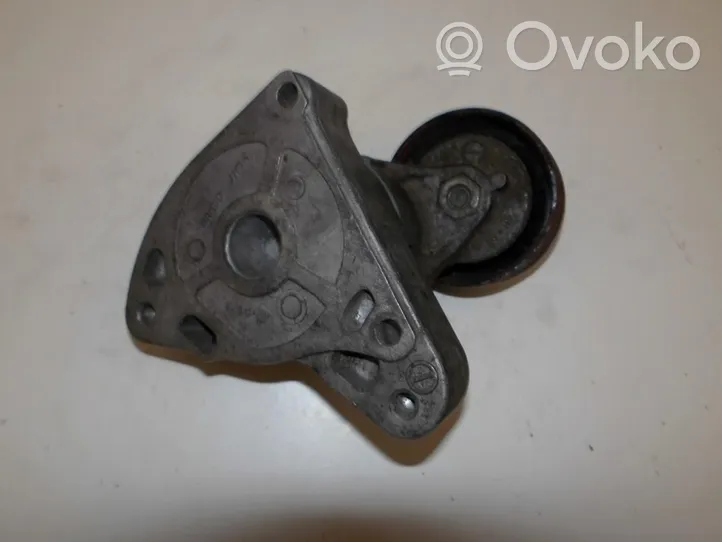 Honda CR-V Timing belt tensioner 