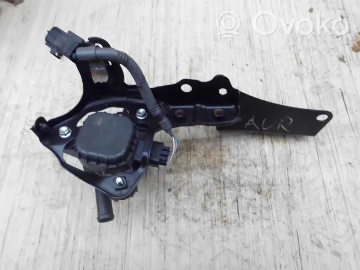 Toyota Auris E180 Pompe à eau de liquide de refroidissement 09040-52010