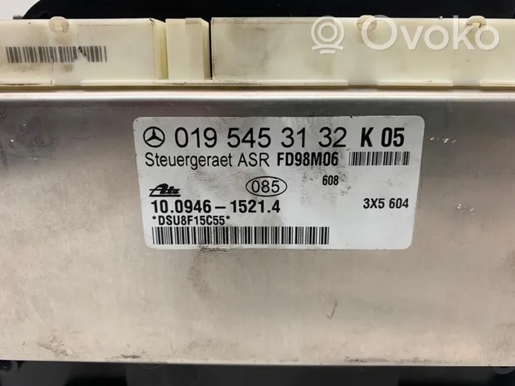 Mercedes-Benz CLK A208 C208 Calculateur moteur ECU A0255458532