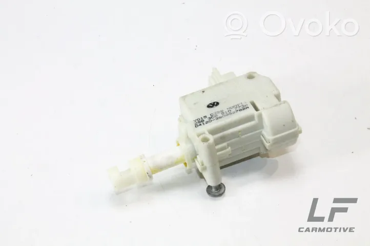 Volkswagen PASSAT CC Motorino del tappo del serbatoio del carburante 3C0810773A