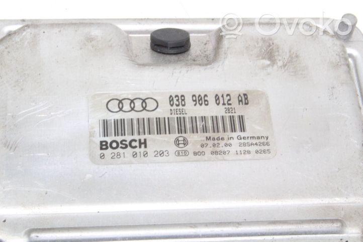 Audi A6 Allroad C6 Sterownik / Moduł ECU 038906012AB