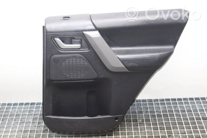 Land Rover Freelander 2 - LR2 Takaoven verhoilu 