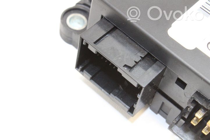 Mercedes-Benz CLK A209 C209 Stoglangio valdymo blokas A2098205026