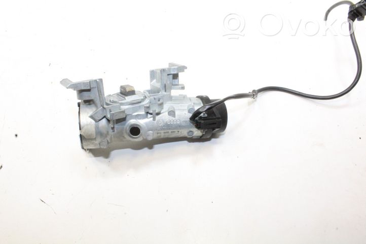 Volkswagen Scirocco Komputer / Sterownik ECU i komplet kluczy 06J906026AR