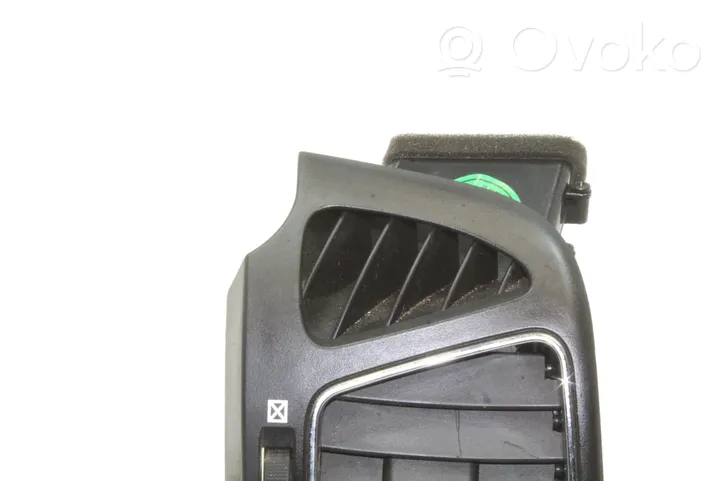 Chevrolet Captiva Copertura griglia di ventilazione cruscotto 96962075