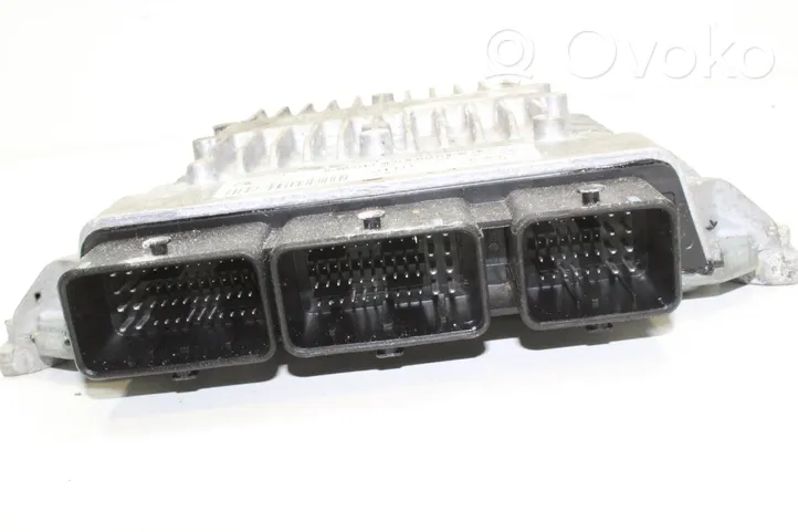 Ford Focus Calculateur moteur ECU 7M5112A650ATD