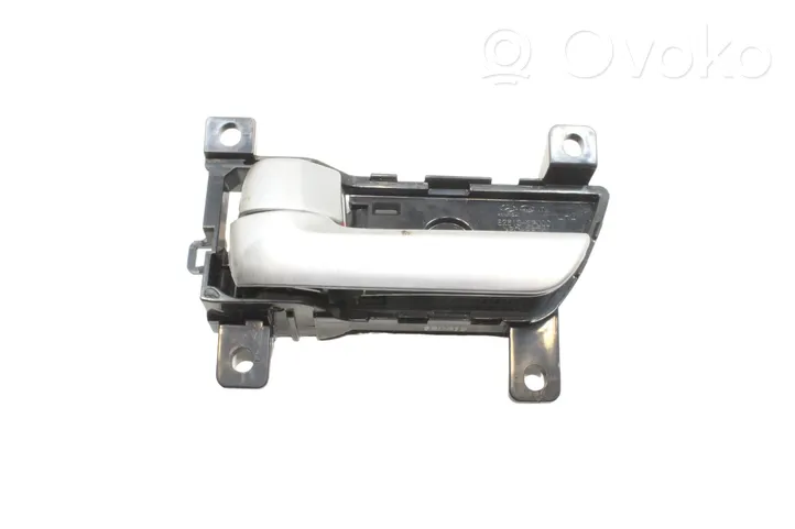 KIA Sorento Maniglia interna per portiera anteriore 826132P000