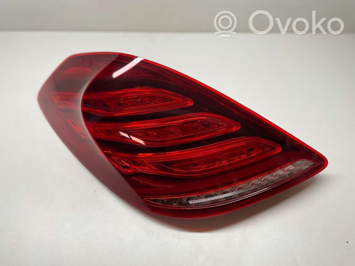 Mercedes-Benz S W222 Rear/tail lights A2229065601