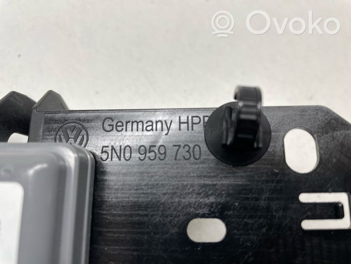 Volkswagen Tiguan Seat control module 28142260