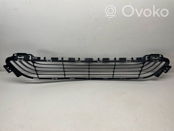 Mercedes-Benz C W205 Grille inférieure de pare-chocs avant A2058852023