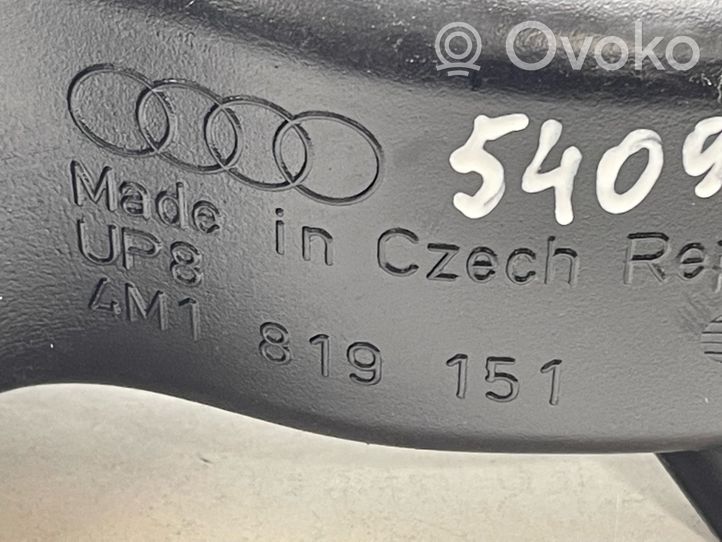 Audi Q7 4M Parte del condotto di aspirazione dell'aria 4M1819151