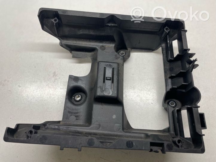 Audi Q7 4M Supporto centralina motore 4M0907650B