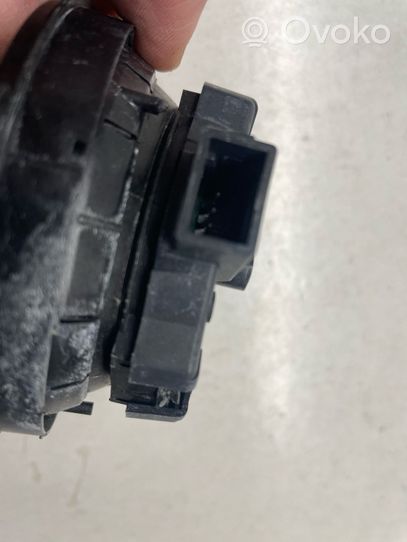 67137292347 BMW i3 Front door wing mirror part, 25.00 € | RRR 