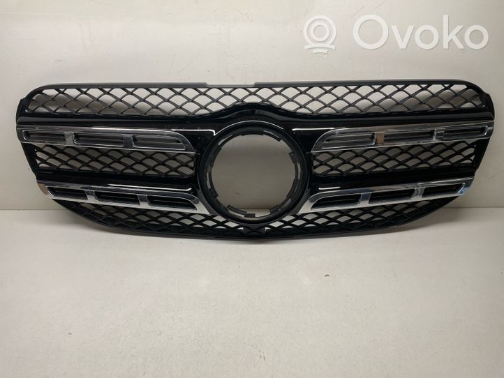 Mercedes-Benz GLS X167 Grotelės viršutinės A1678881100