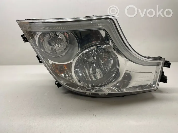 Mercedes-Benz Actros Lampa przednia A9618205139