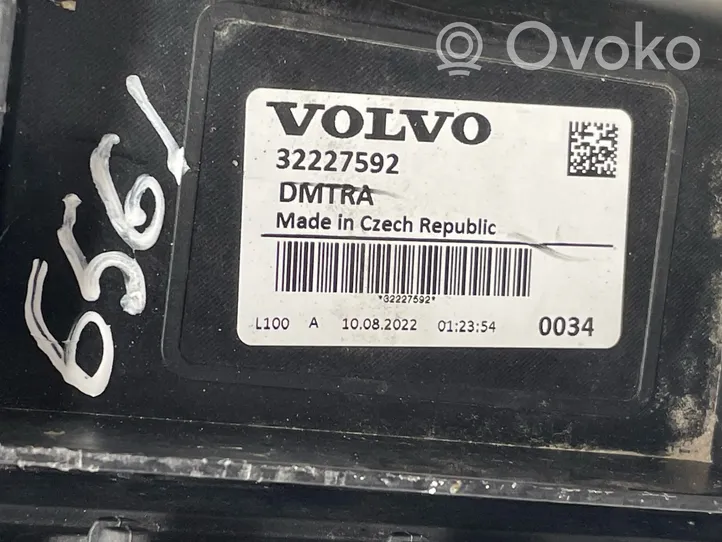 Volvo XC40 Condotto d'aria intercooler 