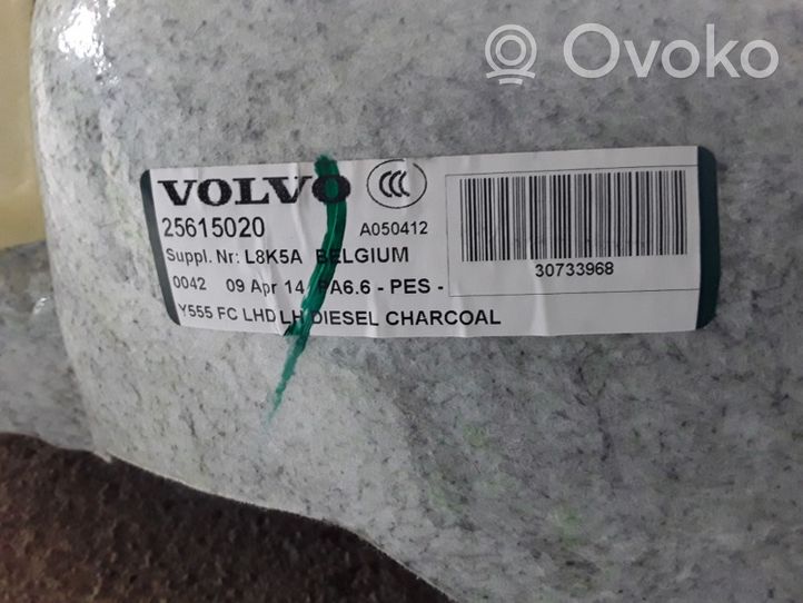 Volvo V40 Tapis de sol / moquette de cabine avant 25615020