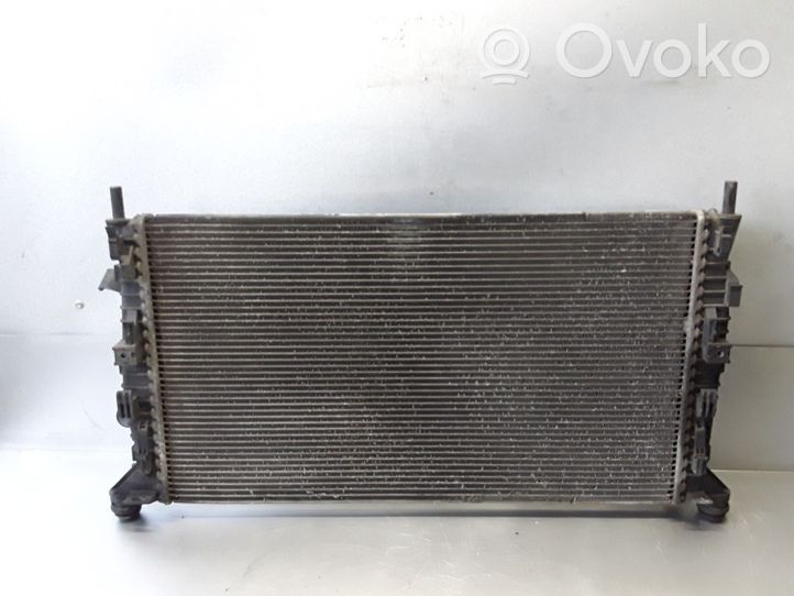 Volvo C30 Radiateur de refroidissement 