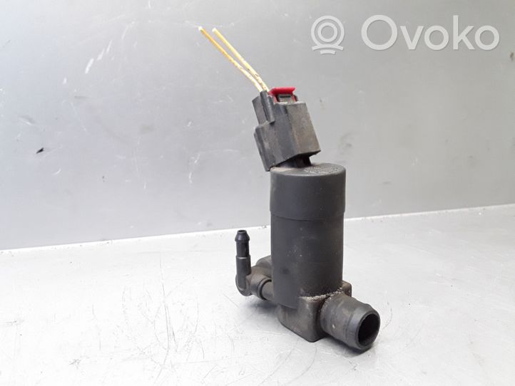 Volvo V50 Pompe de lave-glace de pare-brise 1S7117K624FD