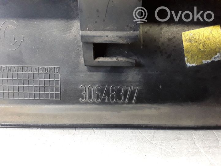 Volvo V70 Takaoven lista (muoto) 30648377