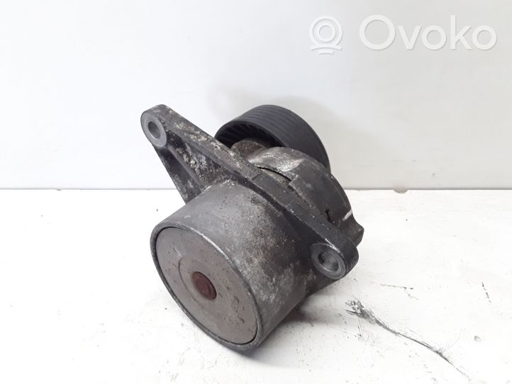 Volvo C70 Generator/alternator belt tensioner 