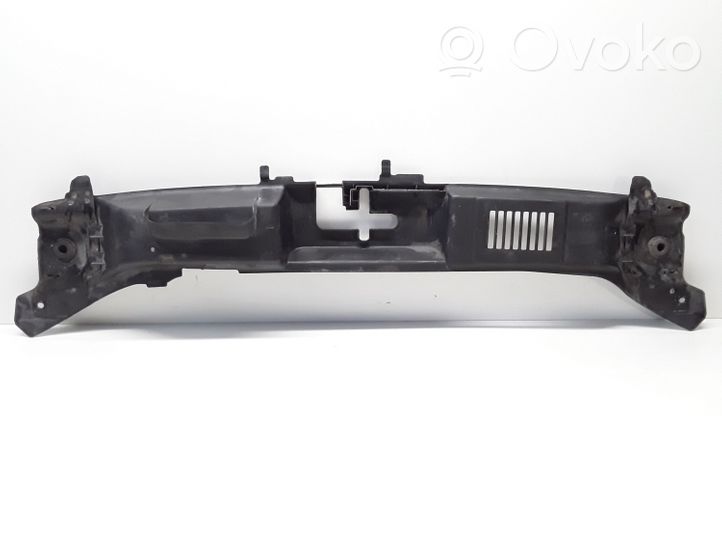 Volvo C30 Plaque avant support serrure de capot 30760389