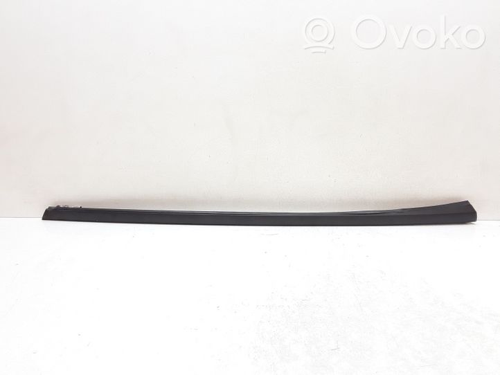 Volvo XC70 Listwa szyby czołowej / przedniej 