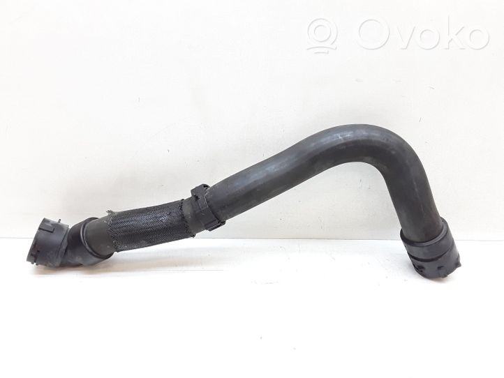 Volvo V70 Tubo flessibile del liquido di raffreddamento del motore BG918260GA