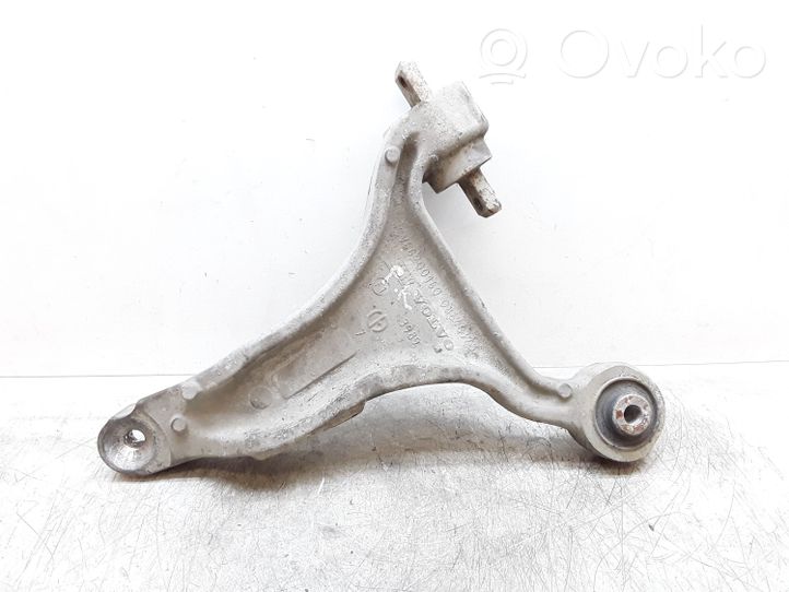 Volvo XC70 Front lower control arm/wishbone 