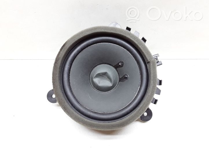 Volvo V60 Altavoz de la puerta delantera 30657445