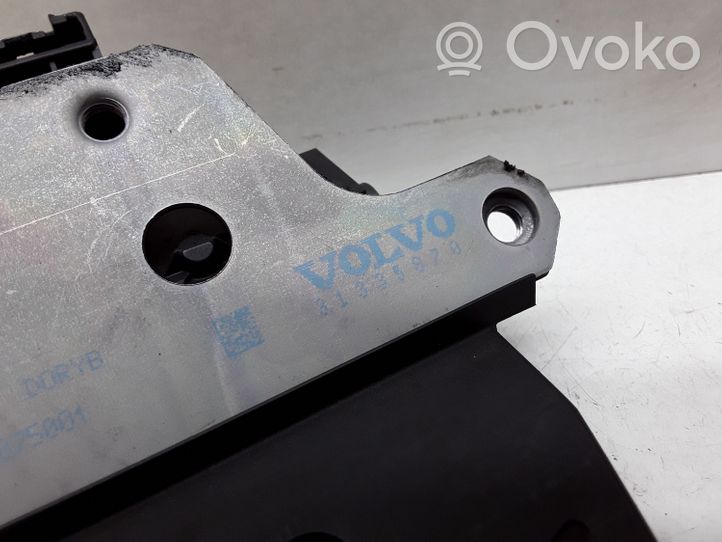 Volvo V40 Serrure de loquet coffre 31335870