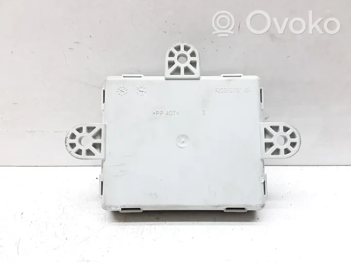 Volvo S60 Oven ohjainlaite/moduuli 31433919