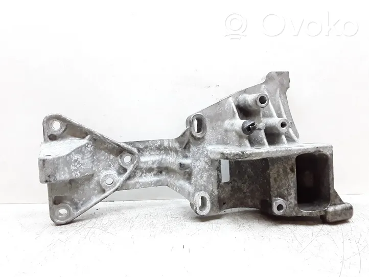 Volvo V40 Support, suspension du moteur 31401077